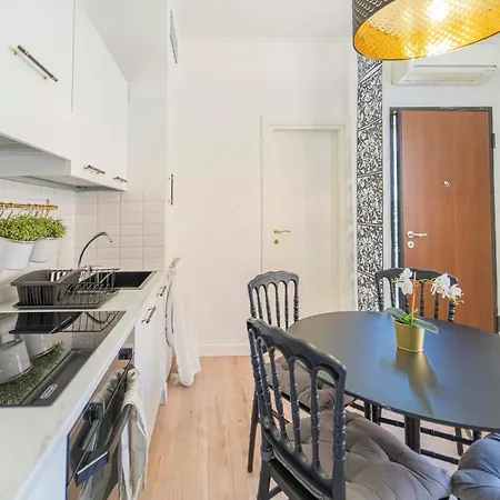 012b - Loft, Casa In Centro Con Terrazza Gigante Privata, 100metri Da Spiaggia E Mare