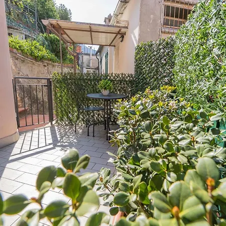 Apartamento 012b - Loft, Casa In Centro Con Terrazza Gigante Privata, 100metri Da Spiaggia E Mare Moneglia