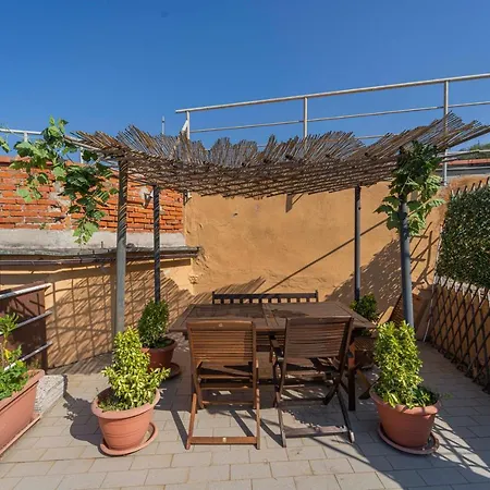 012b - Loft, Casa In Centro Con Terrazza Gigante Privata, 100metri Da Spiaggia E Mare * Moneglia