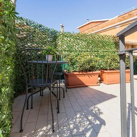 012b - Loft, Casa In Centro Con Terrazza Gigante Privata, 100metri Da Spiaggia E Mare Apartment *