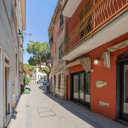 012b - Loft, Casa In Centro Con Terrazza Gigante Privata, 100metri Da Spiaggia E Mare *