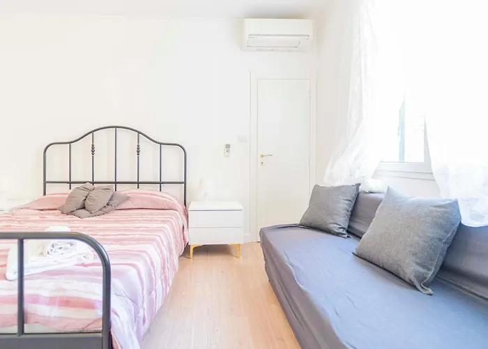 012b - Loft, Casa In Centro Con Terrazza Gigante Privata, 100metri Da Spiaggia E Mare *