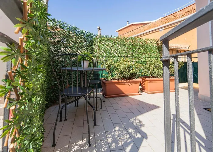 012b - Loft, Casa In Centro Con Terrazza Gigante Privata, 100metri Da Spiaggia E Mare Apartment *